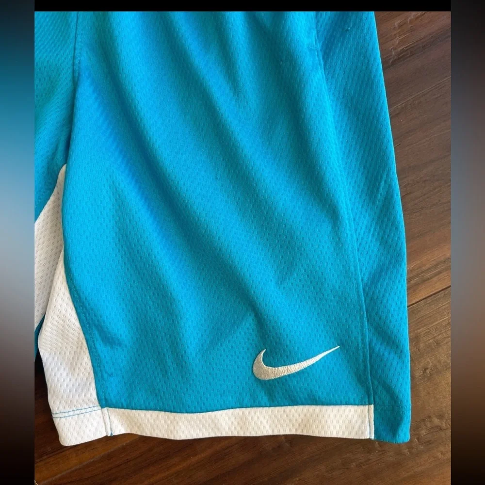 Nike beautiful Set - Picture 3 of 12